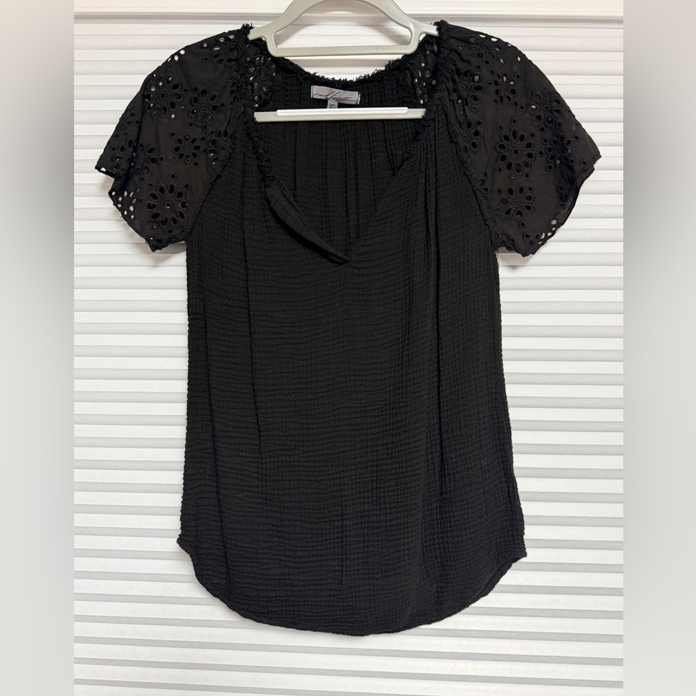 Red Haute Black Cotton Top with Eyelet Sleeves